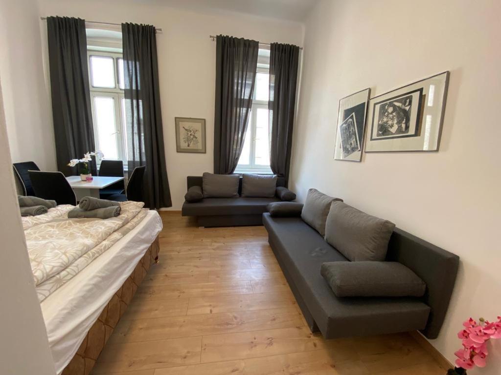 Quad-Room Near Prater Stern Vienna Esterno foto