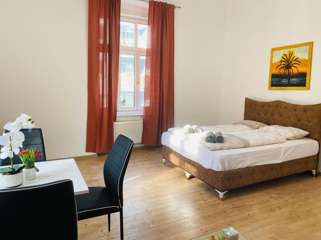 Quad-Room Near Prater Stern Vienna Esterno foto