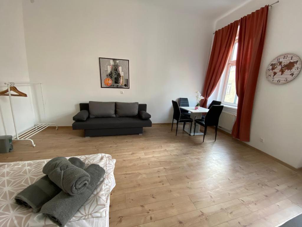 Quad-Room Near Prater Stern Vienna Esterno foto